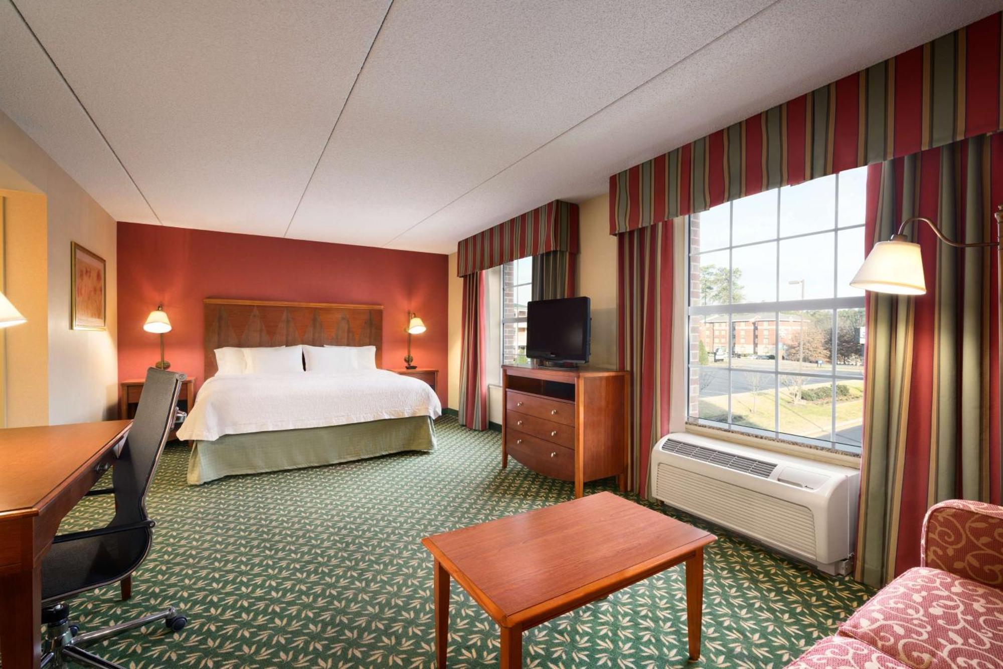 Hampton Inn & Suites Williamsburg-Central Eksteriør billede