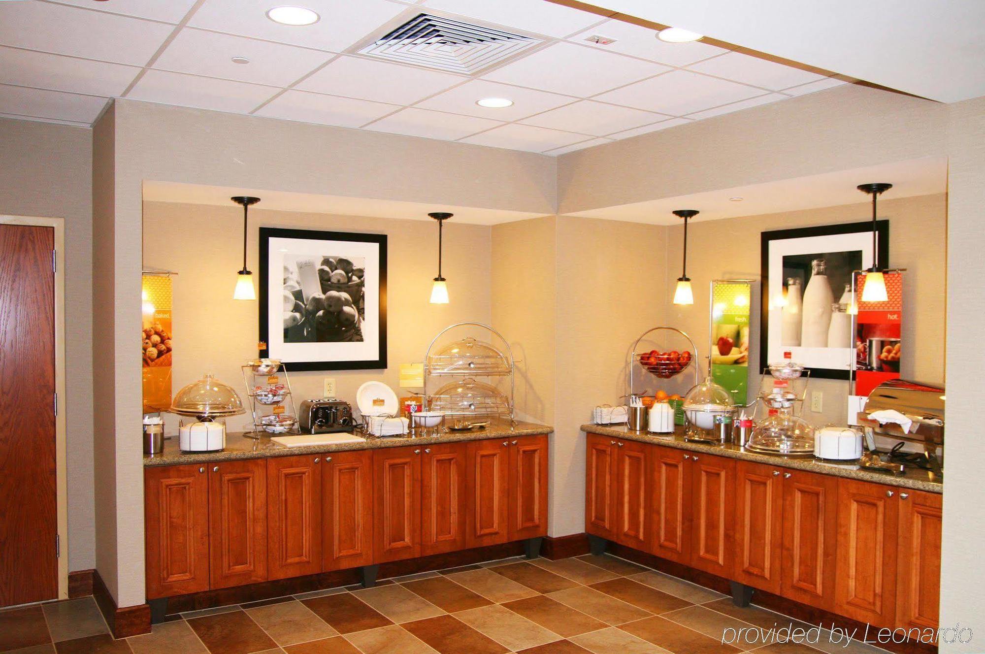 Hampton Inn & Suites Williamsburg-Central Restaurant billede